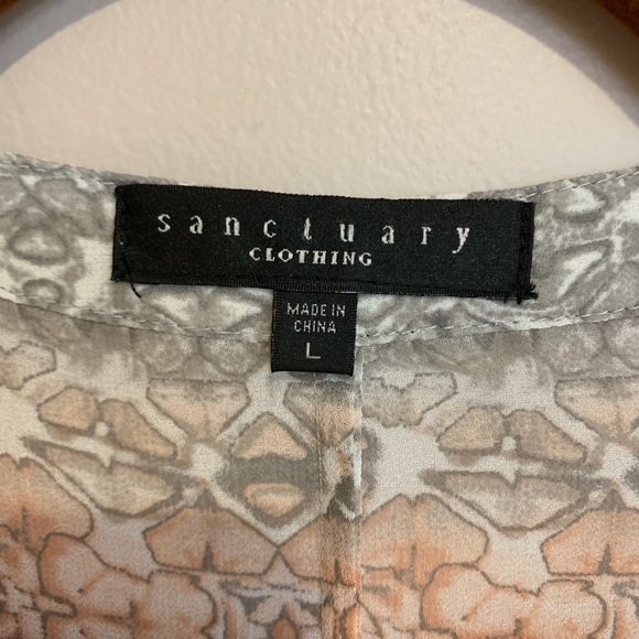 Blouse - Picture 2 of 3